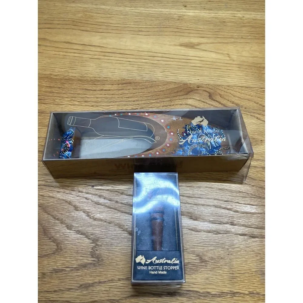 Hand made and painted Wine Bottle Holder‎ & Cork signed by Artist